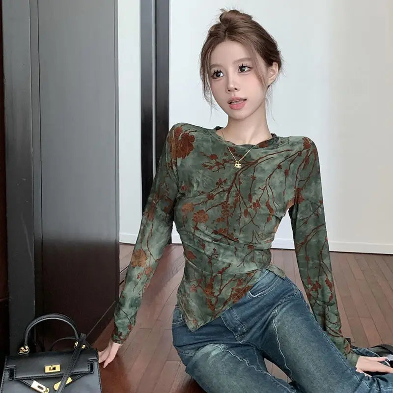 Floral Printing T Shirts Women Irregular Flattering Waist Long Sleeve Slim Female Tees Vintage Retro Side-slit Soft O-neck Fall