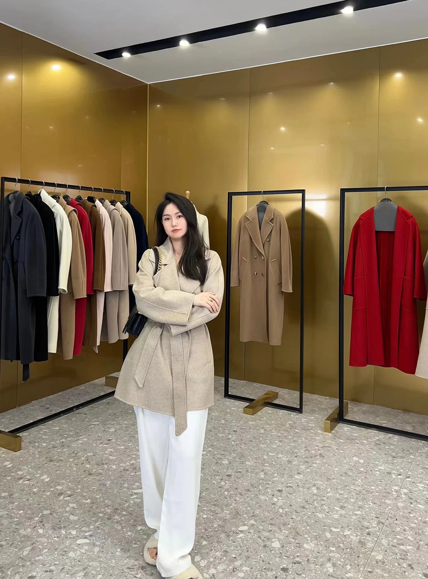 M classic Gas cashmere coat short cashmere cashmere natural water ripple double-sided woolen coat women