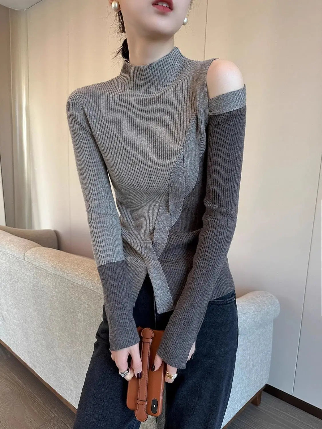 Half Turtleneck Contrasting Sweater Women Autumn Winter New Fashionable Irregular Base Shirt