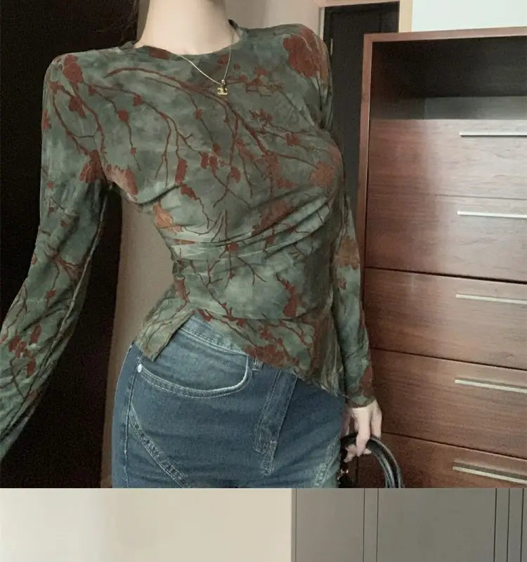 Floral Printing T Shirts Women Irregular Flattering Waist Long Sleeve Slim Female Tees Vintage Retro Side-slit Soft O-neck Fall