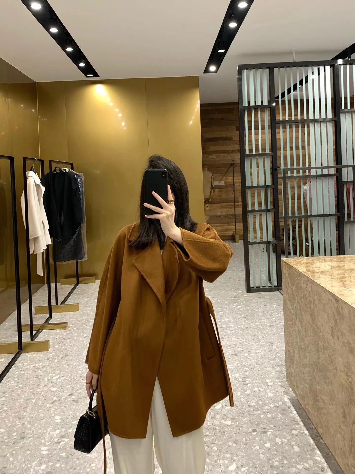 M classic Gas cashmere coat short cashmere cashmere natural water ripple double-sided woolen coat women