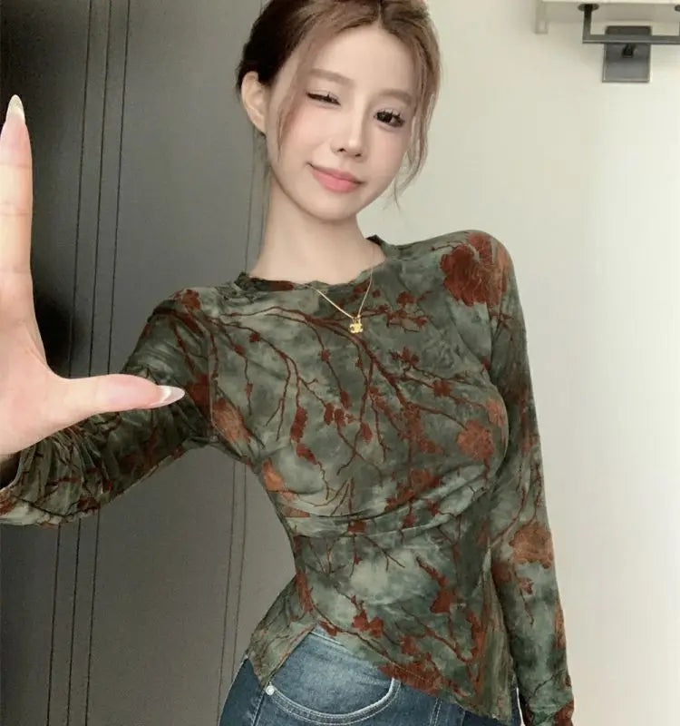 Floral Printing T Shirts Women Irregular Flattering Waist Long Sleeve Slim Female Tees Vintage Retro Side-slit Soft O-neck Fall