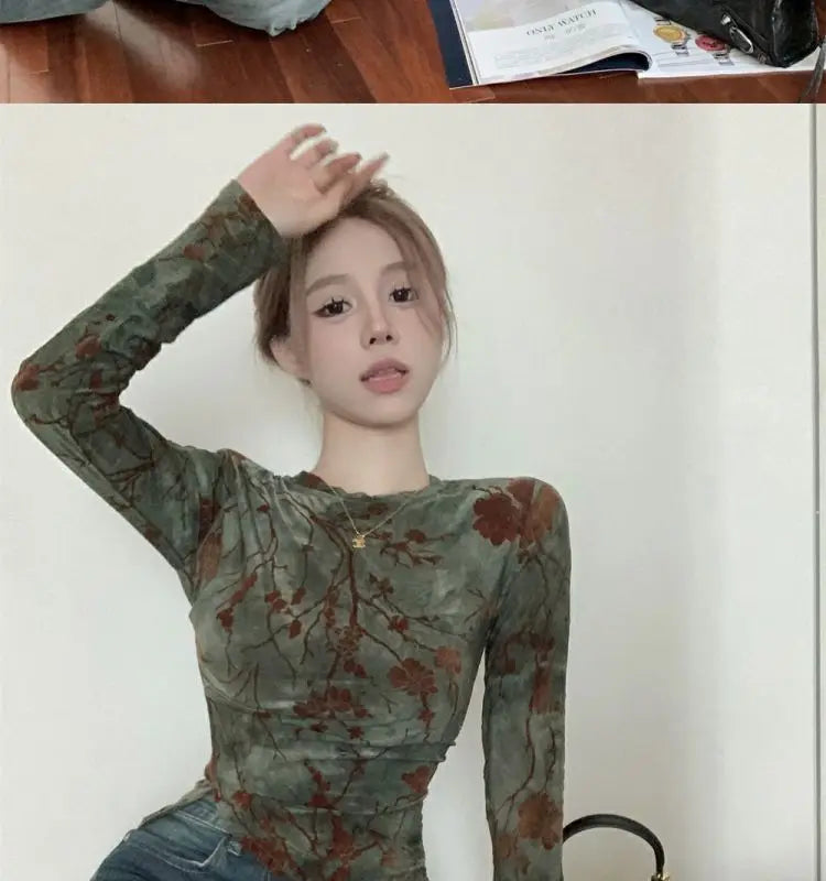 Floral Printing T Shirts Women Irregular Flattering Waist Long Sleeve Slim Female Tees Vintage Retro Side-slit Soft O-neck Fall