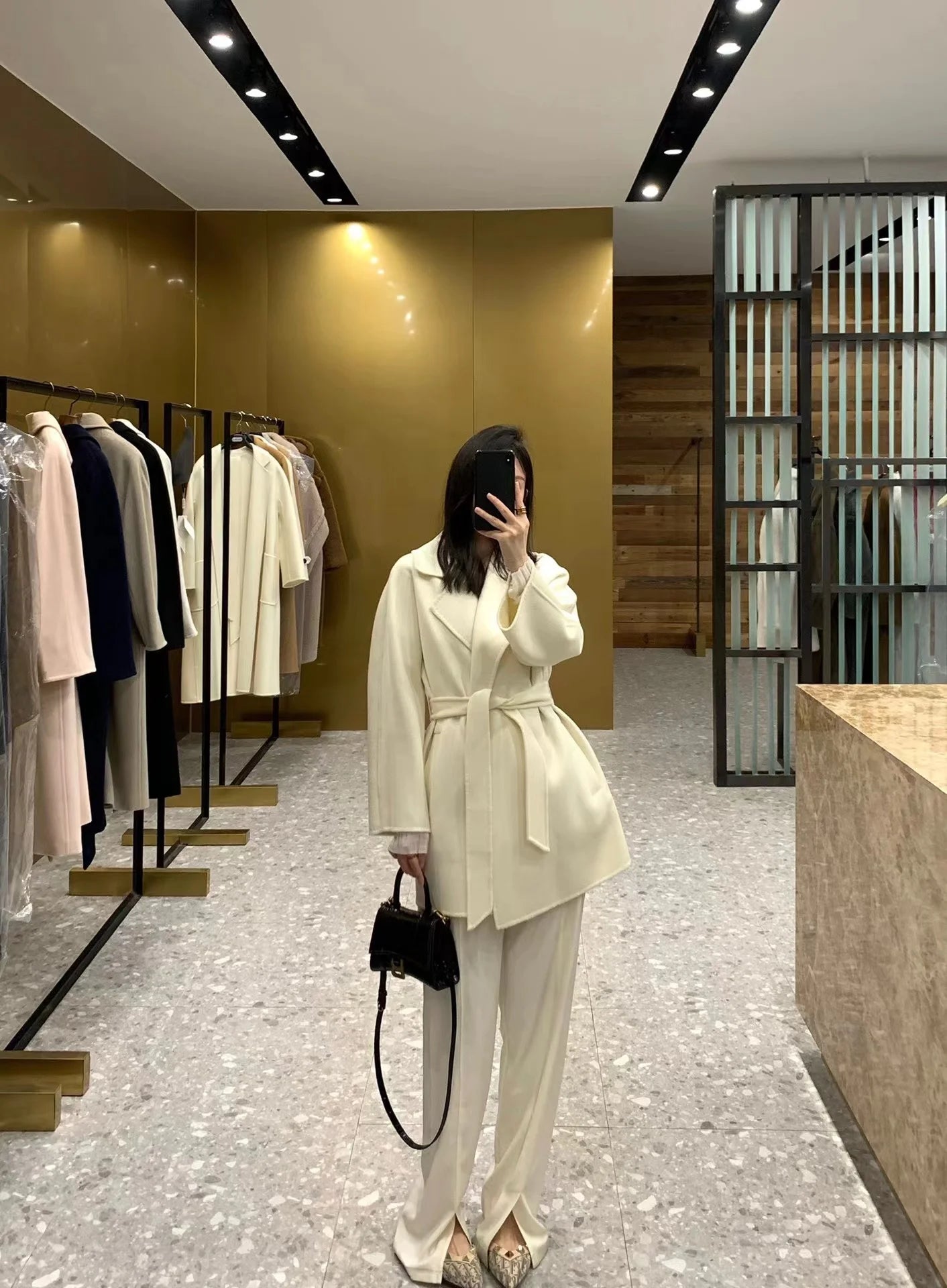 M classic Gas cashmere coat short cashmere cashmere natural water ripple double-sided woolen coat women